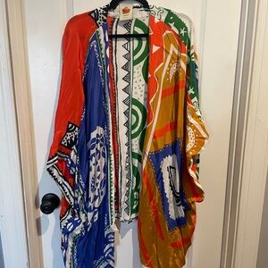 FARM Rio Off-White Pitta Colors Kimono